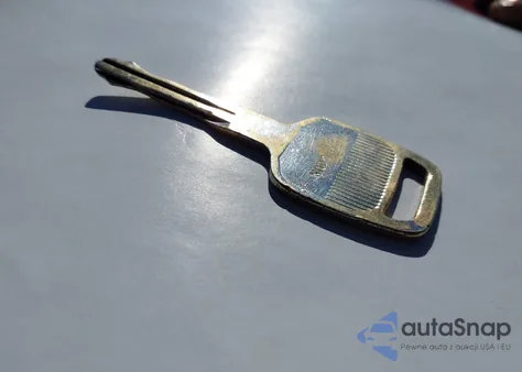 2018 Nissan Versa Note S z USA, uszkodzony, nr VIN 3N1CE2CP2JL355892